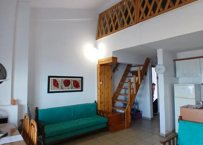Seaside Escape Daire Nea Poteidaia