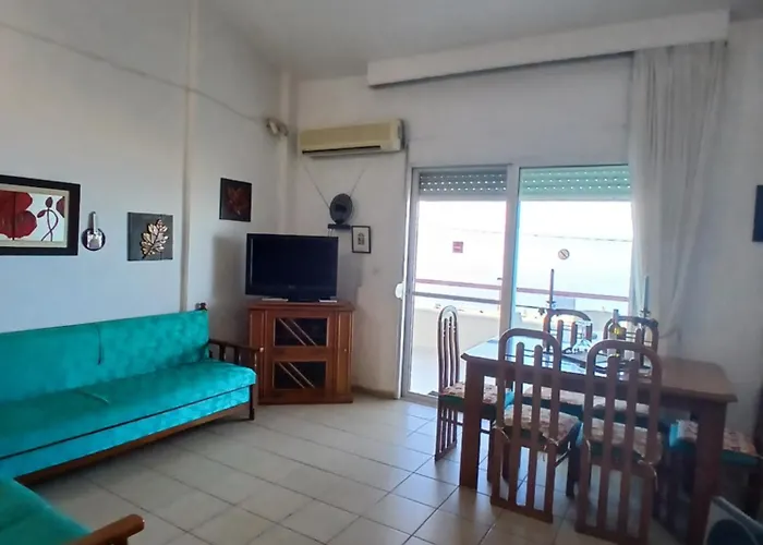 Seaside Escape نيا بوتيدايا