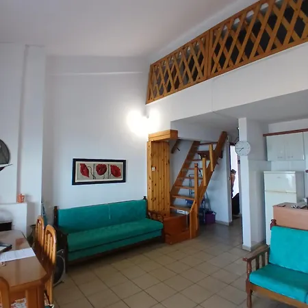 Seaside Escape Apartament Nea Poteidaia